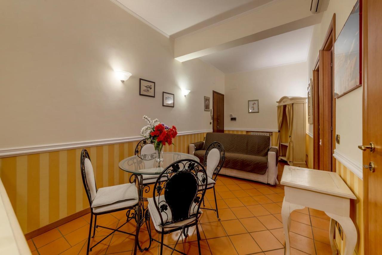 San Pietro Cozy Apartment With Terrace! ローマ エクステリア 写真