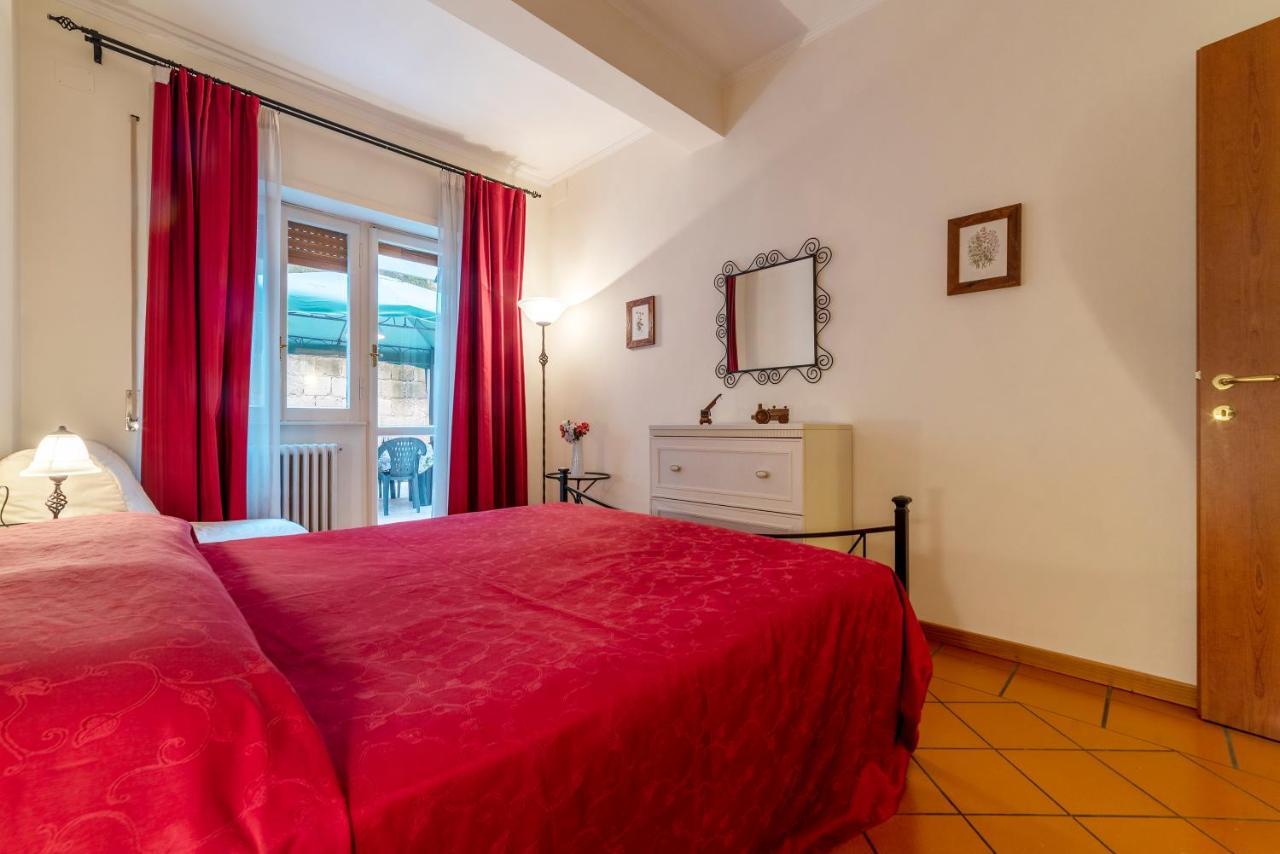 San Pietro Cozy Apartment With Terrace! ローマ エクステリア 写真
