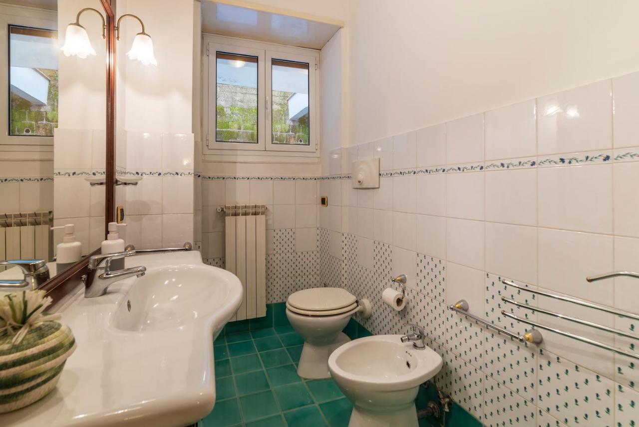San Pietro Cozy Apartment With Terrace! ローマ エクステリア 写真