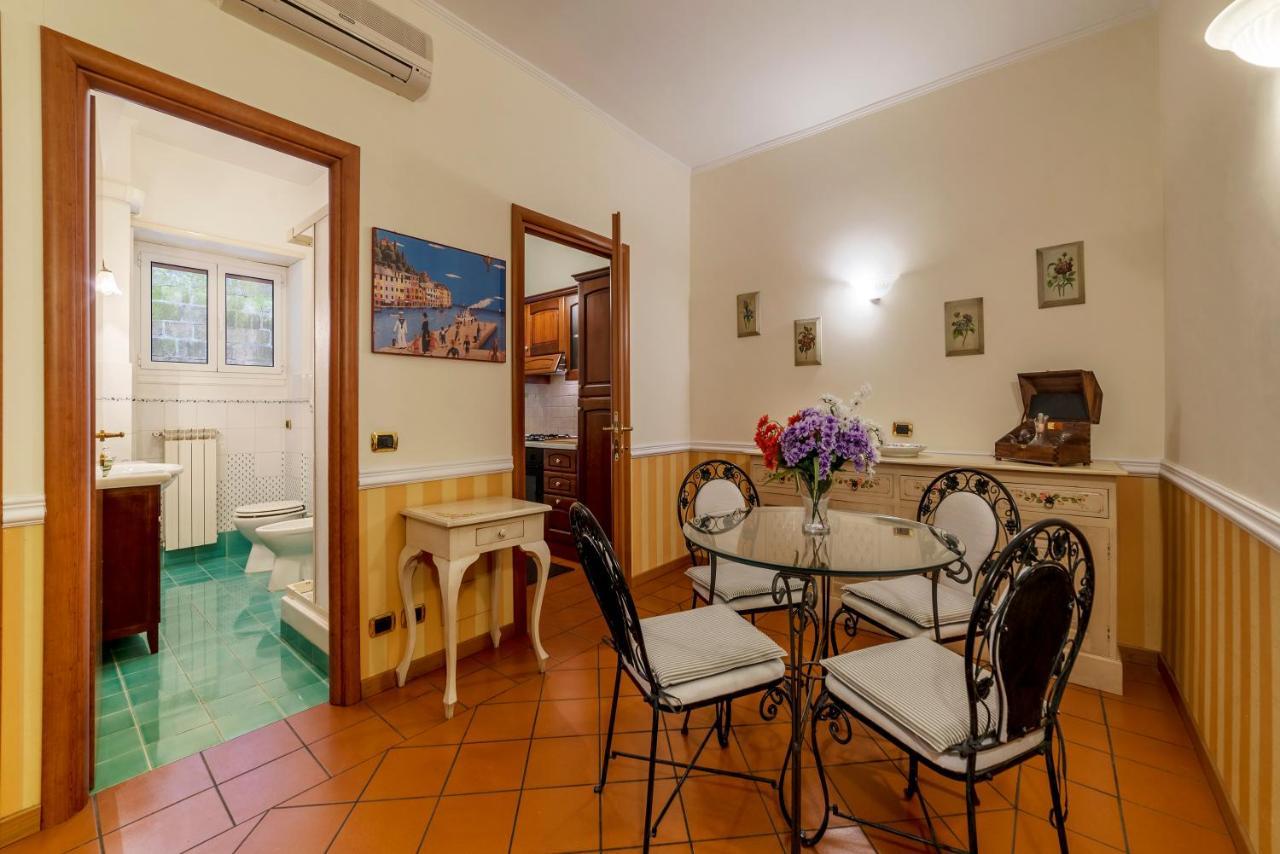 San Pietro Cozy Apartment With Terrace! ローマ エクステリア 写真