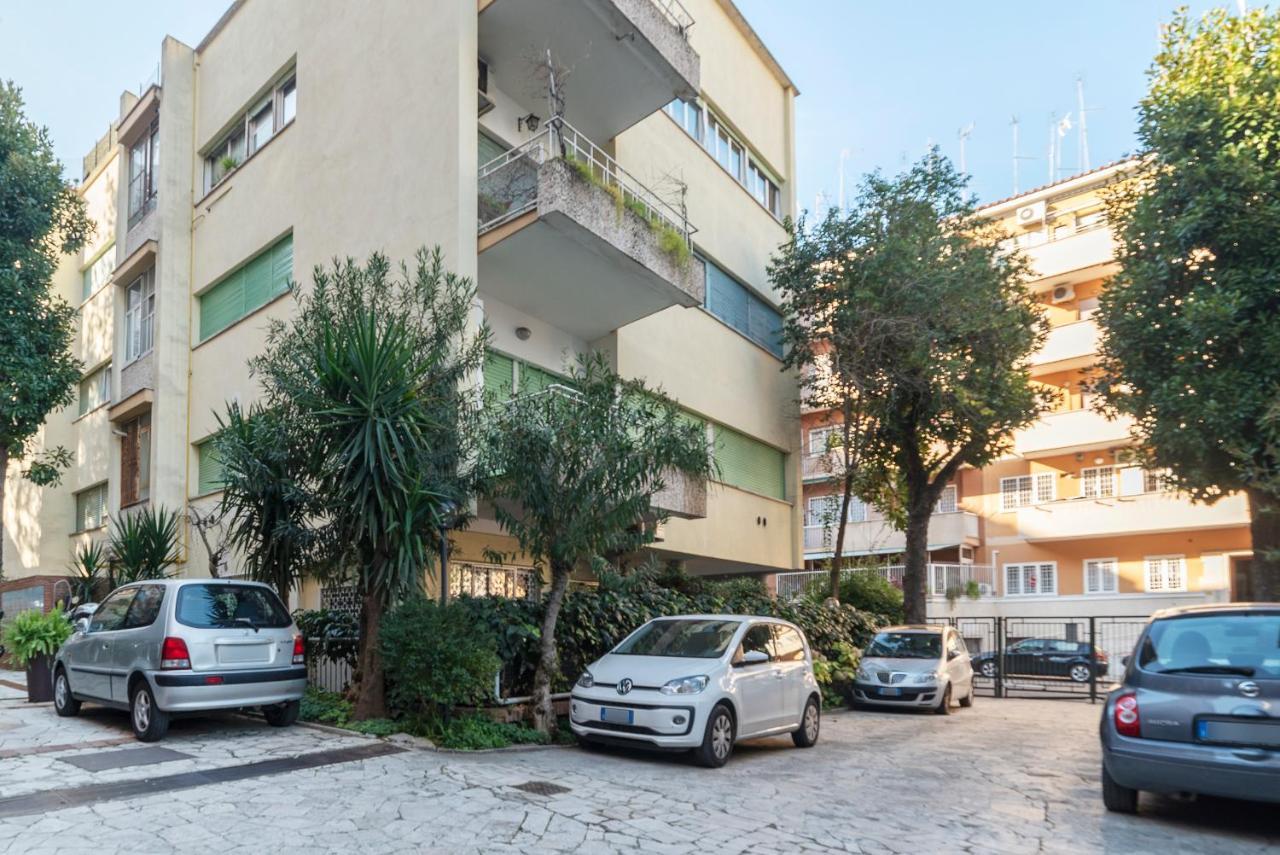 San Pietro Cozy Apartment With Terrace! ローマ エクステリア 写真